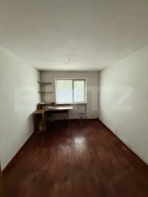 Apartament cu 3 camere, decomandat, zona George Enescu - imagine 4