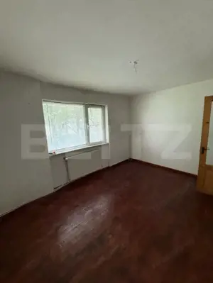 Apartament cu 3 camere, decomandat, zona George Enescu - imagine 3