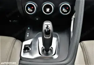 JAGUAR E-Pace S 2.0 P200 (200 CP) AWD Automatic 2019 Euro 6 Proprietar - imagine 8