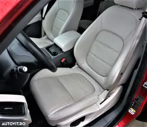 JAGUAR E-Pace S 2.0 P200 (200 CP) AWD Automatic 2019 Euro 6 Proprietar - imagine 9