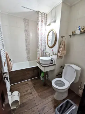 Vand apartament 3 camere - imagine 8