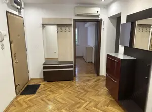 Apartamnet Cu 4  Camere Decomandat Boxa Garaj Zona Spitalul Județean  - imagine 8