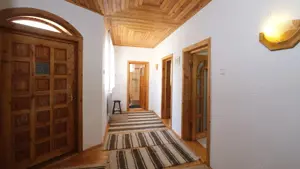 Vanzare casa mare la munte langa padure in Cheia Prahova locatie excelenta - imagine 11