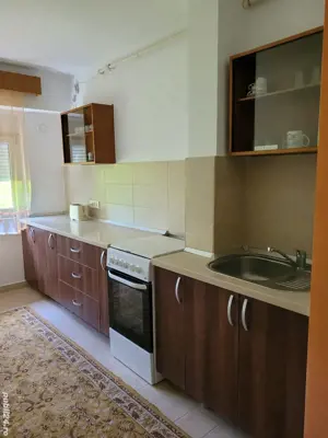 Inchiriez apartament 2 camere Zona Brotacei