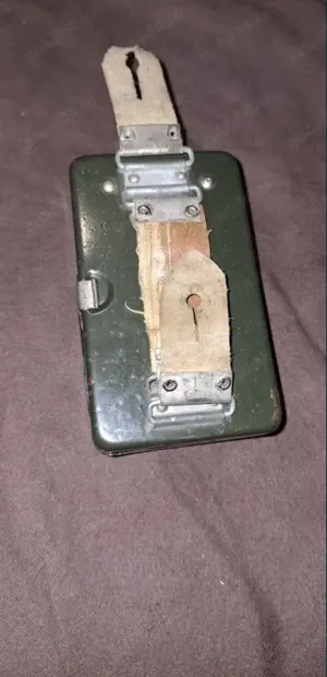 Lanterne militare vechi