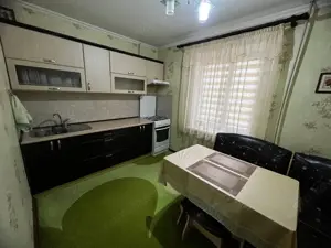 Garsoniera de inchiriat in zona Tractorul