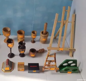 Lot obiecte din lemn la 7-15 lei bucata