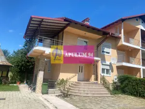 Vila de vanzare in Banesti