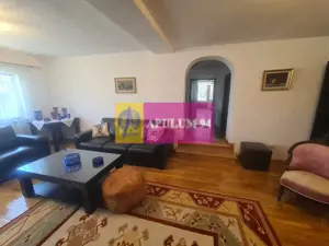 Vila de vanzare in Breaza - Zona Breaza de Sus - imagine 13