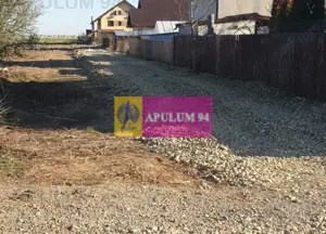 Gulia, lot de casa 528 mp, cu utilități în apropiere
