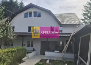 Vilă de vânzare în Bușteni