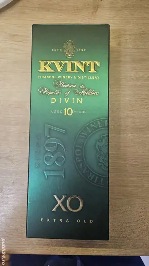 Coniac Kvint 10 ani Republica Moldova 