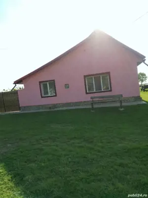 Vând casă și teren în sat Bocova