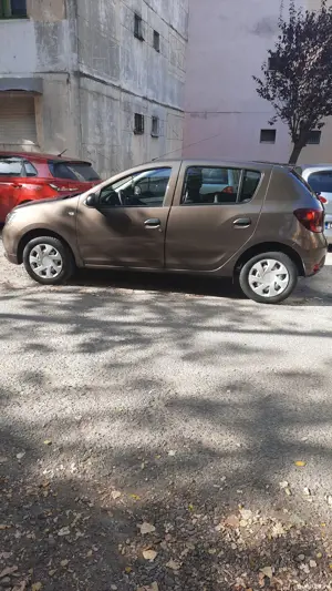 Vand auto Dacia Sandero Plus - imagine 5