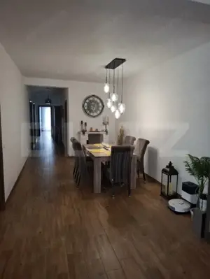 Casa moderna de vanzare, 4 camere, 128 mp utili, mobilat, zona Bucovina - imagine 2