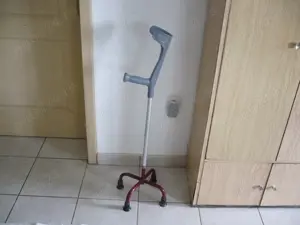 Obiecte ortopedice pentru persoane cu handicap - imagine 6