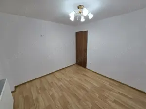 Apartament 2 camere decomandat ultramodern - imagine 9