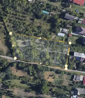 Teren intravilan 2500mp2