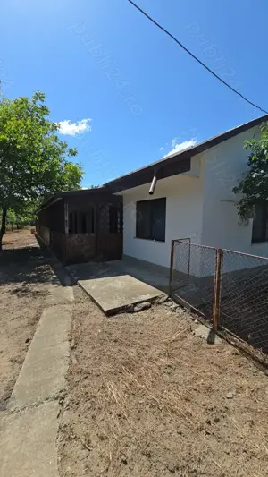 Casa la 28 km de București  - imagine 5