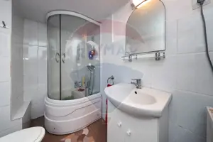 Casă spatioasa cu anexe si gradina in localitatea Ungra/Brasov - imagine 5