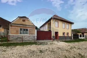 Casă spatioasa cu anexe si gradina in localitatea Ungra/Brasov - imagine 3