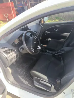 Vând Renault Megane 3  - imagine 5