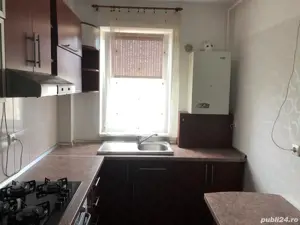Proprietar,vand apartament 2 camere - imagine 3