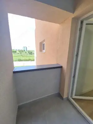 Apartament de vanzare, cu 3 camere, 62 mp, zona Calea Surii Mici - imagine 5