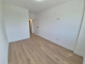 Apartament de vanzare, cu 3 camere, 60 mp, zona Ansamblul Vest Residence - imagine 17