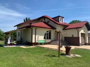 Casă de vânzare  - imagine 2