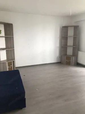 Vanzare ap. 3 camere, 2 bai, 2 balcoane in Petaluda Rezidence- Pallady - imagine 2