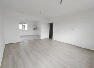 Casa parter cu 3 camere COMUNA BERCENI - imagine 7