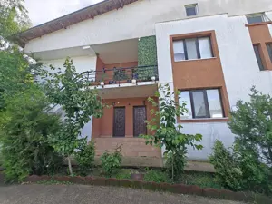 Pensiune închiriere integral cu Piscină privată - Sărata Monteoru   BZ - imagine 12