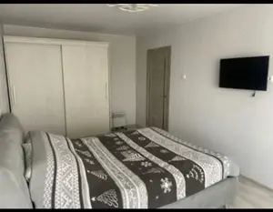 De inchiriat apartament cu doua camere in zona Take Ionescu