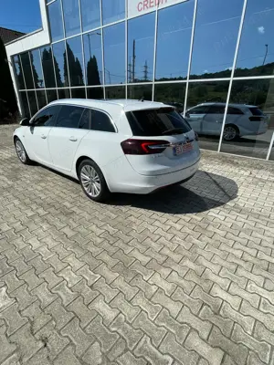 Opel Insignia 2014, Motor 2, stare foarte bună, inmatriculata - imagine 2