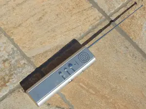 Radio de buzunar tip telecomanda brand Pall Mall uzat