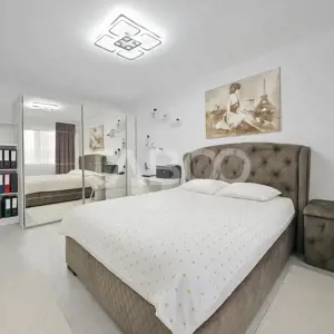 Apartament decomandat renovat de vanzare 2 camere video disponibil