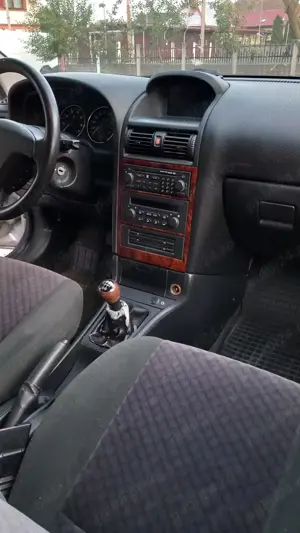 Opel Astra 2002 - imagine 5