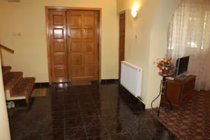 Vila ultracentrala Deva - imagine 10