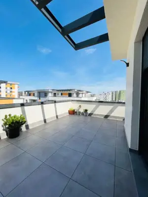 Penthouse LUX pe un singur nivel, cu 3 camere, 79 mp, decomandat, zona Tractorul - imagine 12