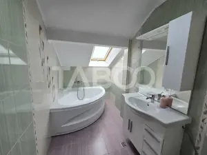 Apartament 4 camere 3 bai 120mpu balcon 6m in Cartierul Arhitectiilor - imagine 8 Apartament 4 camere 3 bai 120mpu balcon 6m in Cartierul Arhitectiilor - imagine 8