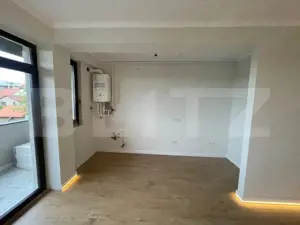 Apartament de vanzare, cu doua camere, 53 mp, zona semicentrala - imagine 2