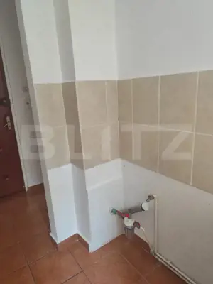 Apartament de vanzare, cu 2 camere, 40 mp utili, zona Carpati 1 - imagine 5