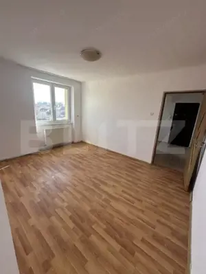 Apartament cu 2 camere, 38 mp utili, zona Vasile Lucaciu - imagine 5