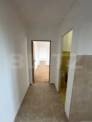 Apartament cu 2 camere, 38 mp utili, zona Vasile Lucaciu - imagine 2