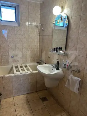 Apartament de vanzare, cu 2 camere, 40 mp, zona Profi – Rodnei - imagine 3