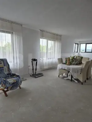 Casa noua cu 4 camere de vanzare in Ernei, 14 ari teren! - imagine 4