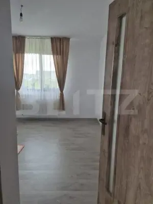 Casa noua cu 4 camere de vanzare in Ernei, 14 ari teren! - imagine 2