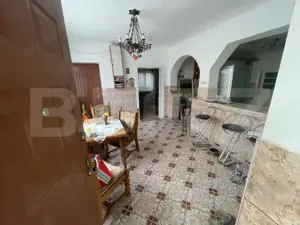 Casa de vanzare cu 4 camere, 120 mp, zona 14 Mai - imagine 3