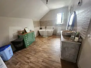 Casa individuala,cu 5 camere,200 mp utili,2750 mp teren,Vintu de jos - imagine 13